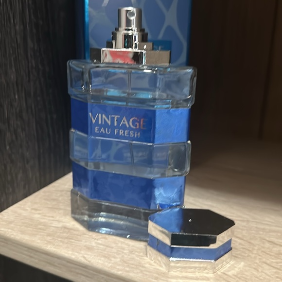 DRAKKAR NIOR EAU DE TOILETTE and an “gift” included - Picture 4 of 6